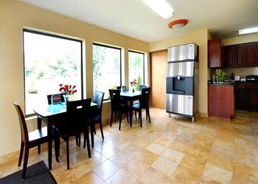 Express Inn - Wall Farmingdale Restoran gambar